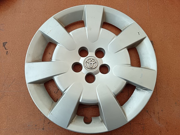 Toyota 16" pölykapseli 1kpl