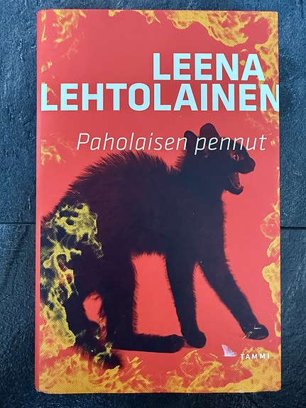 Paholaisen pennut - Leena Lehtolainen