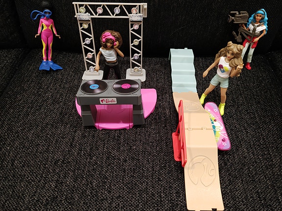 Barbie nukkeja