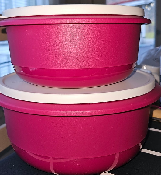 Uudet Tupperware Ultmate vatkauskulho