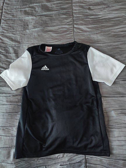 Adidas urheilupaita 152