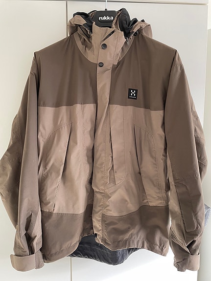 Haglöfs miesten goretex takki M