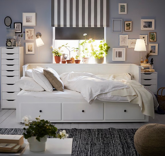 Hemnes sohvasänky