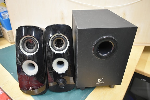 (A)2616  Logitech Z323 2.1 tietokonekaiuttimet