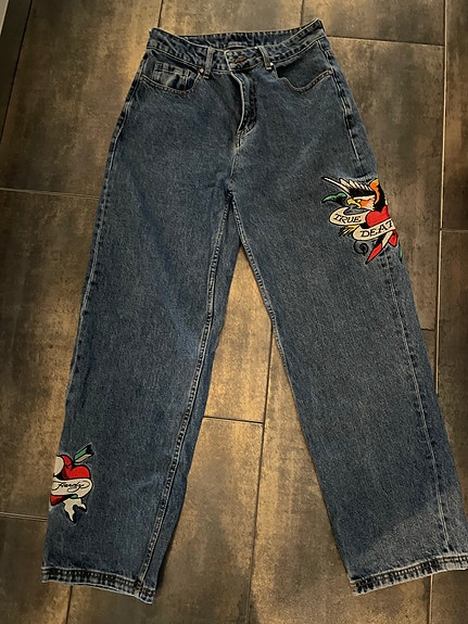ED HARDY farkut