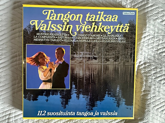 Valitut Palat Tangon taikaa Valssin viehkeyttä vinyylilevy