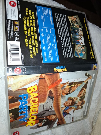 Bachelor Party - Polttarit dvd-elokuva