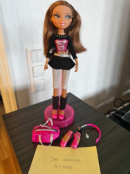 M: Bratz Star Singerz 2007 Yasmin