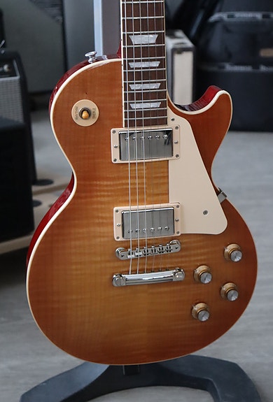 Gibson Les Paul Standard 60'S Unburst 2022 sähkökitara