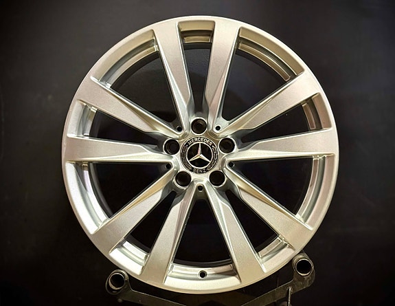 Kevytmetallivanteet Mercedes-Benz A2234013100/A2234013200 (S-Class W223/V223/X22