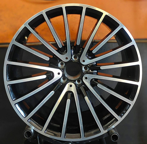 Kevytmetallivanteet Mercedes Benz S-CLASS W223 AMG DEMO 9xR21 5x112 / ET34-48 /