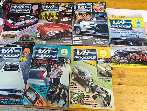 V8 Magazine autolehdet 1989 vuosikerta