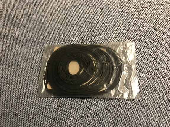 Audiolaitteiden vetohihnat 26kpl.