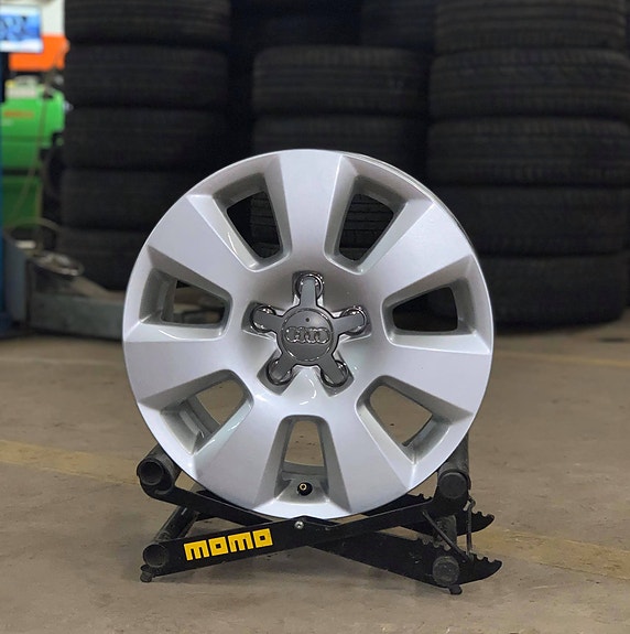 Kevytmetallivanteet Audi Original 7.5xR16 5x112 / ET37-0 / 66.6