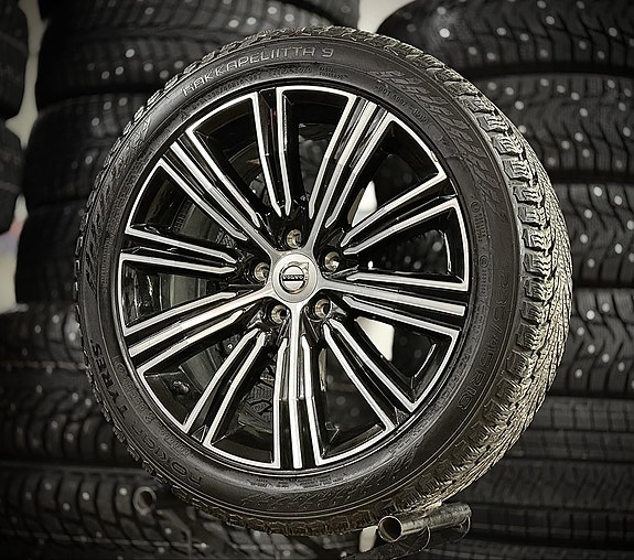 Kevytmetallivanteet Volvo Original 8xR18 5x108 / ET42 / 63.4
