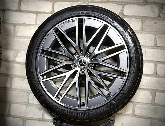Kevytmetallivanteet Mercedes Benz Original Demo 10xR22 5x112 / ET53-33 / 66.6