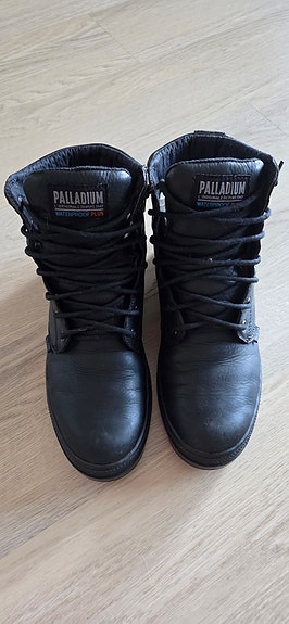 Palladium Waterproof 43