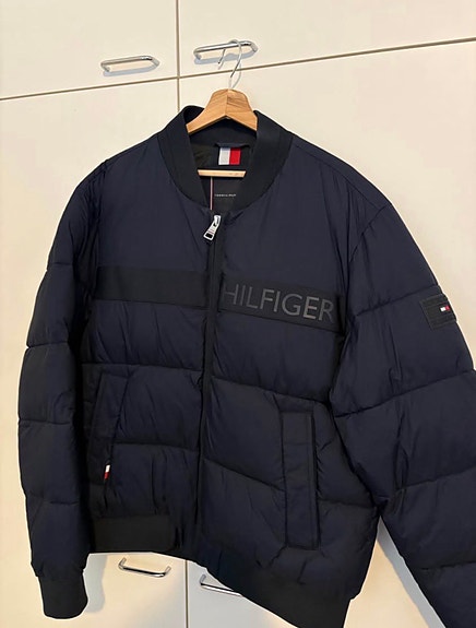 Tommy Hilfiger miesten takki XL laivastonsininen