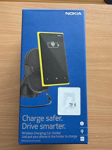Nokia langaton autolaturi puhelimelle