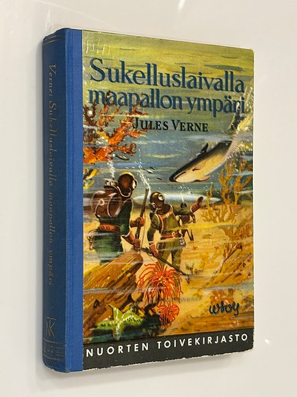 Sukelluslaivalla maapallon ympäri