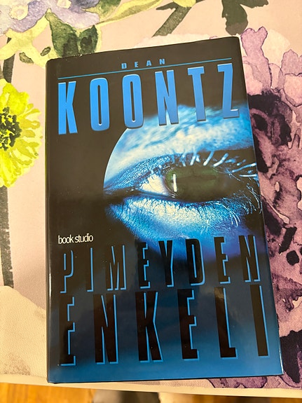 Dean Koontz Pimeyden enkeli