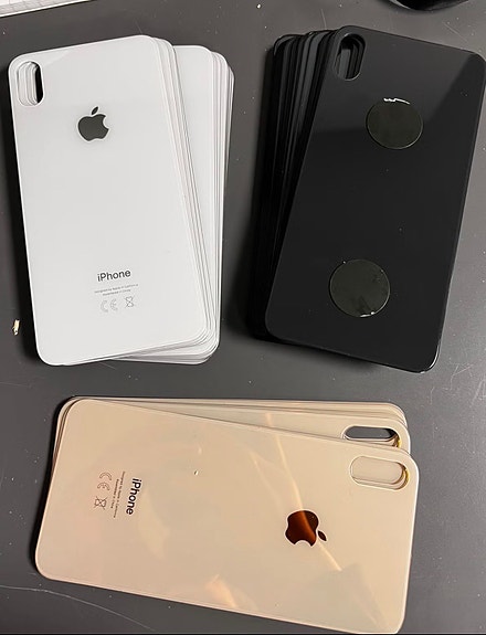 Apple puhelimen kuoret iPhoneille valkoinen musta ja kulta
