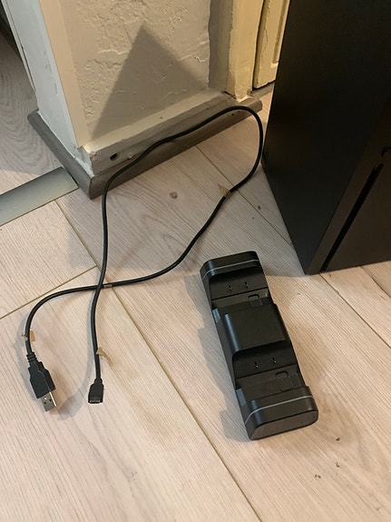 Product image 3 of 3