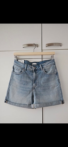 Farkku shortsit