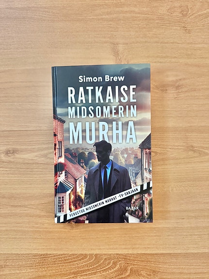 Ratkaise Midsomerin Murha kirja