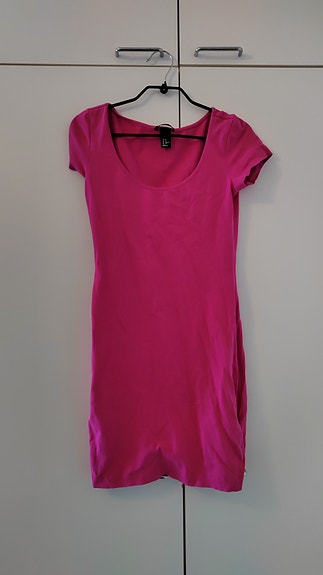 Pinkki Mekko