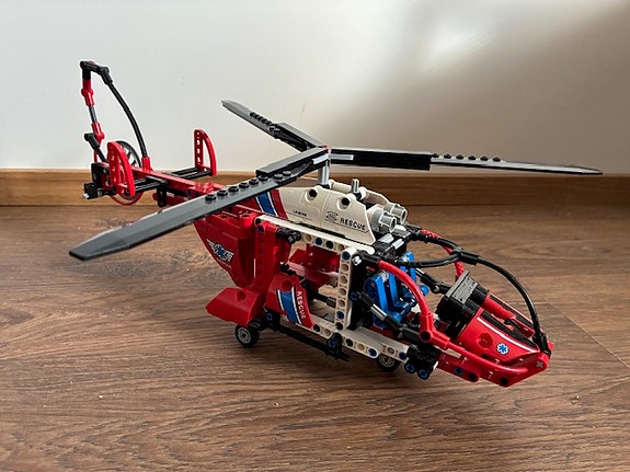 Lego Technic helikopteri 8068