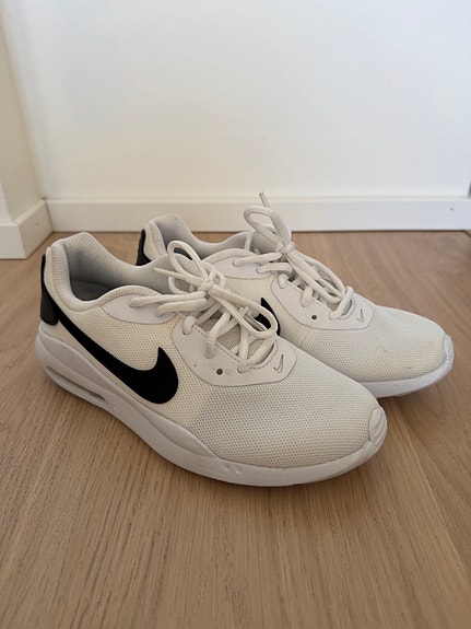 Nike Air Max tennarit koko 36,5 valkoinen