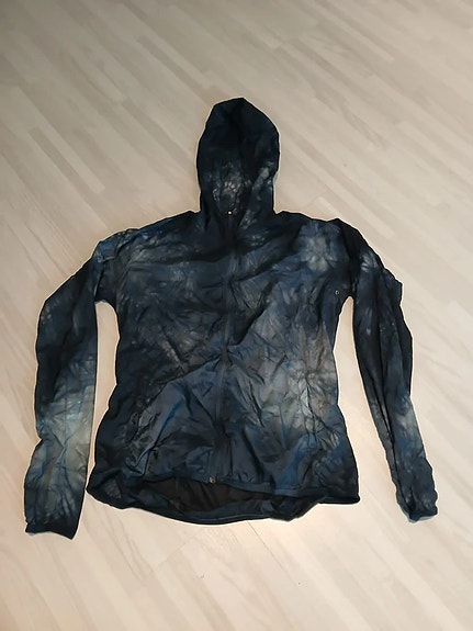 Adidas juoksutakki
