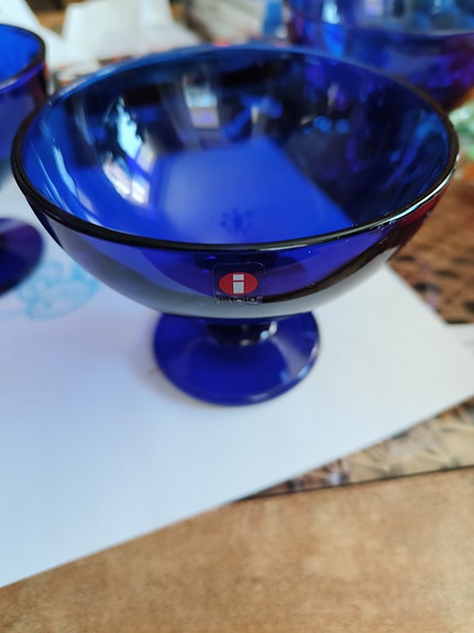 Iittala jälkiruokamalja sininen lasi