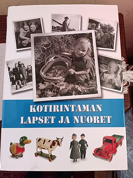 Kotirintaman lapset ja nuoret kirja