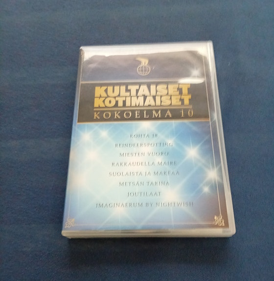 Kultaiset kotimaiset kokoelma 10