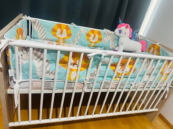 Product image 2 of 9