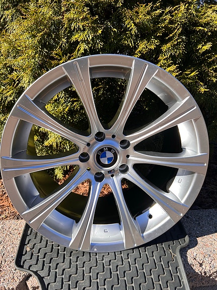 vain 1 KPL. BMW 9.5x18" et20