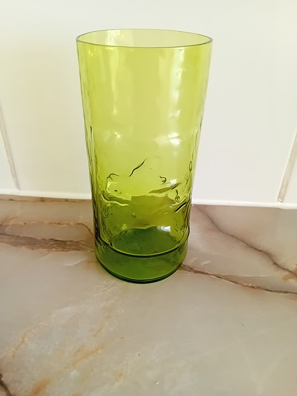 Vanha lasi/maljakko