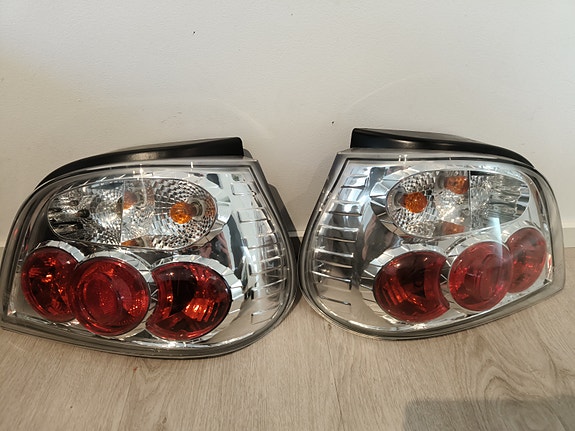 Uusi Renault Megane 1996-1999 perävalosarja