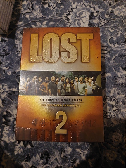 Lost kausi 2 DVD-boksi