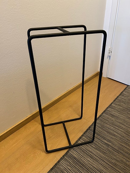 Maze Mixrack säilytysteline, M-koko (Mustaksi maalattu!)