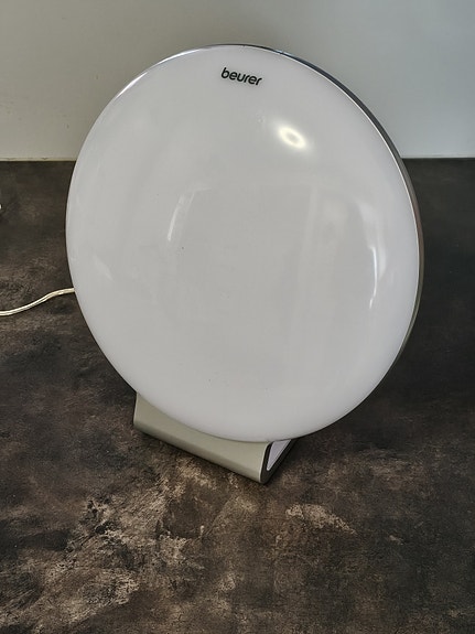 Beurer TL50 kirkasvalolamppu