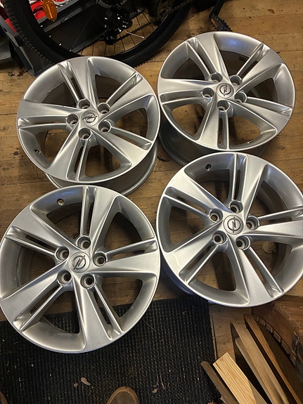 Opel insignia alumiinivanteet 17”