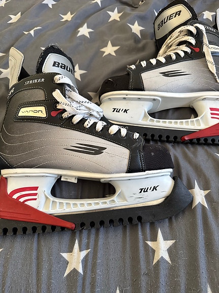 Bauer Supreme jääkiekkoluistimet koko 43 musta/harmaa