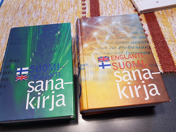 Sanakirjat x 3
