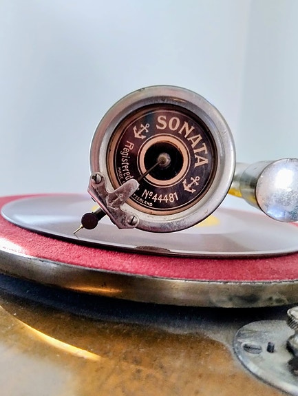 Product image 6 of 8
