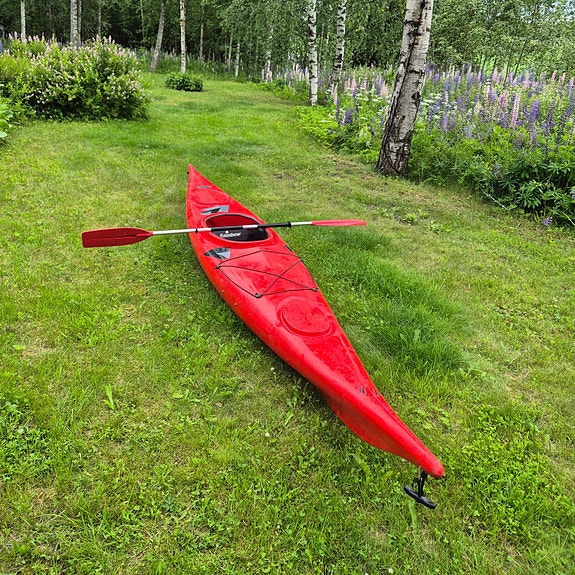 Vuokrataan muovikajakki
