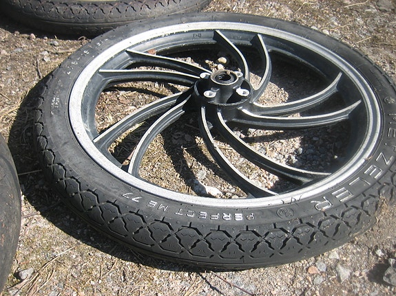 Product image 6 of 9