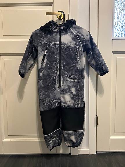 Jonathan softshell haalari koko 98!